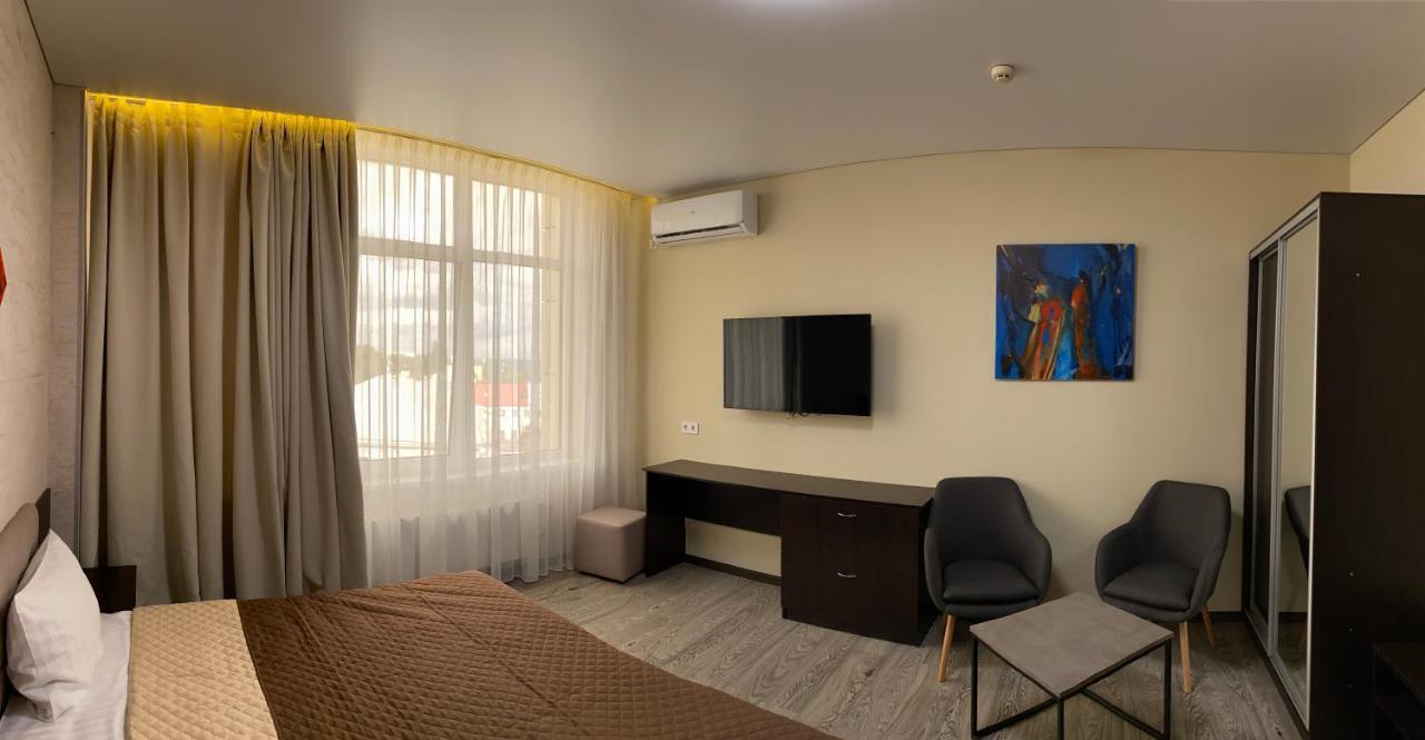 פולטבה Hotel Atmosphere מראה חיצוני תמונה