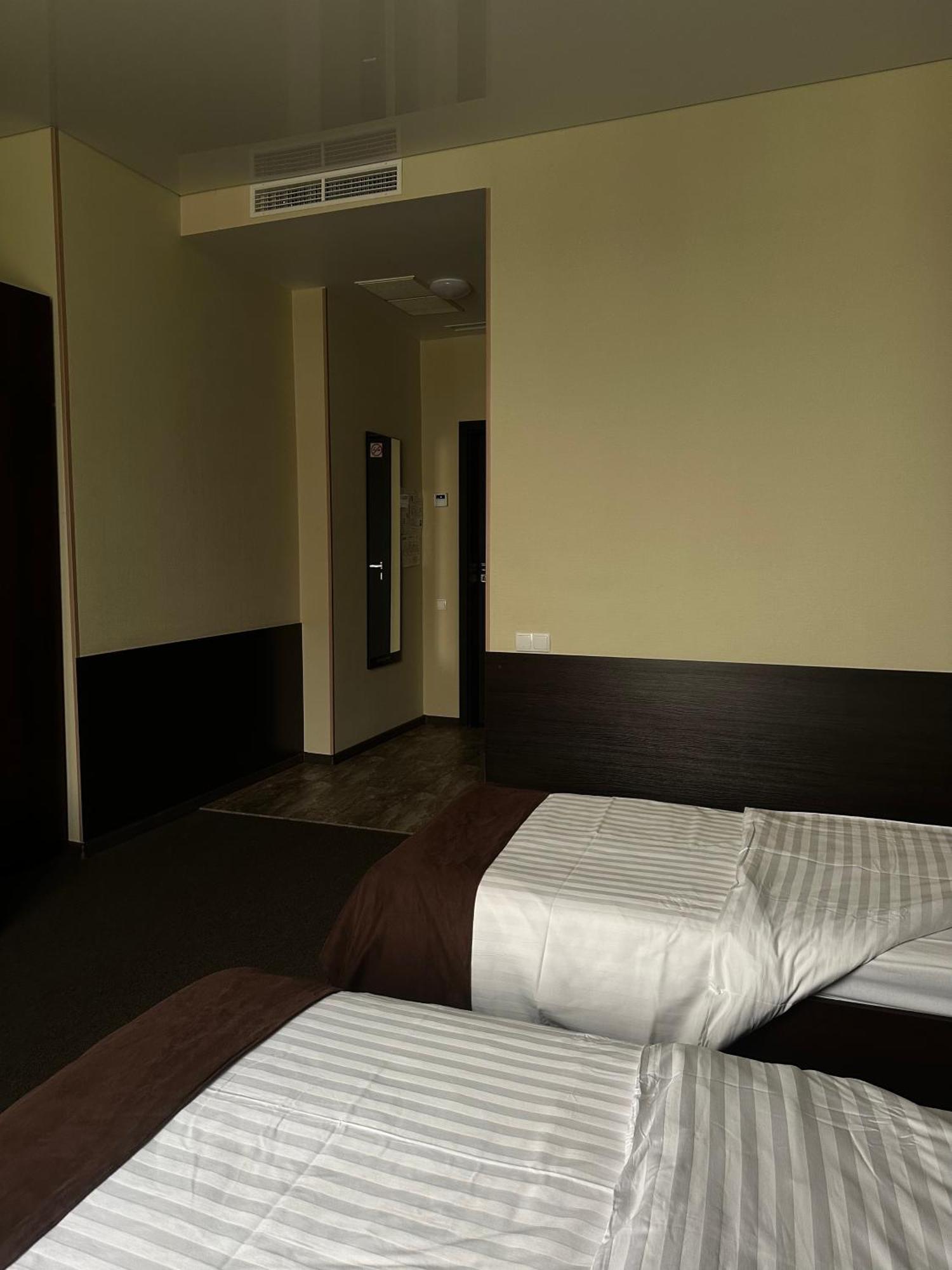 פולטבה Hotel Atmosphere מראה חיצוני תמונה