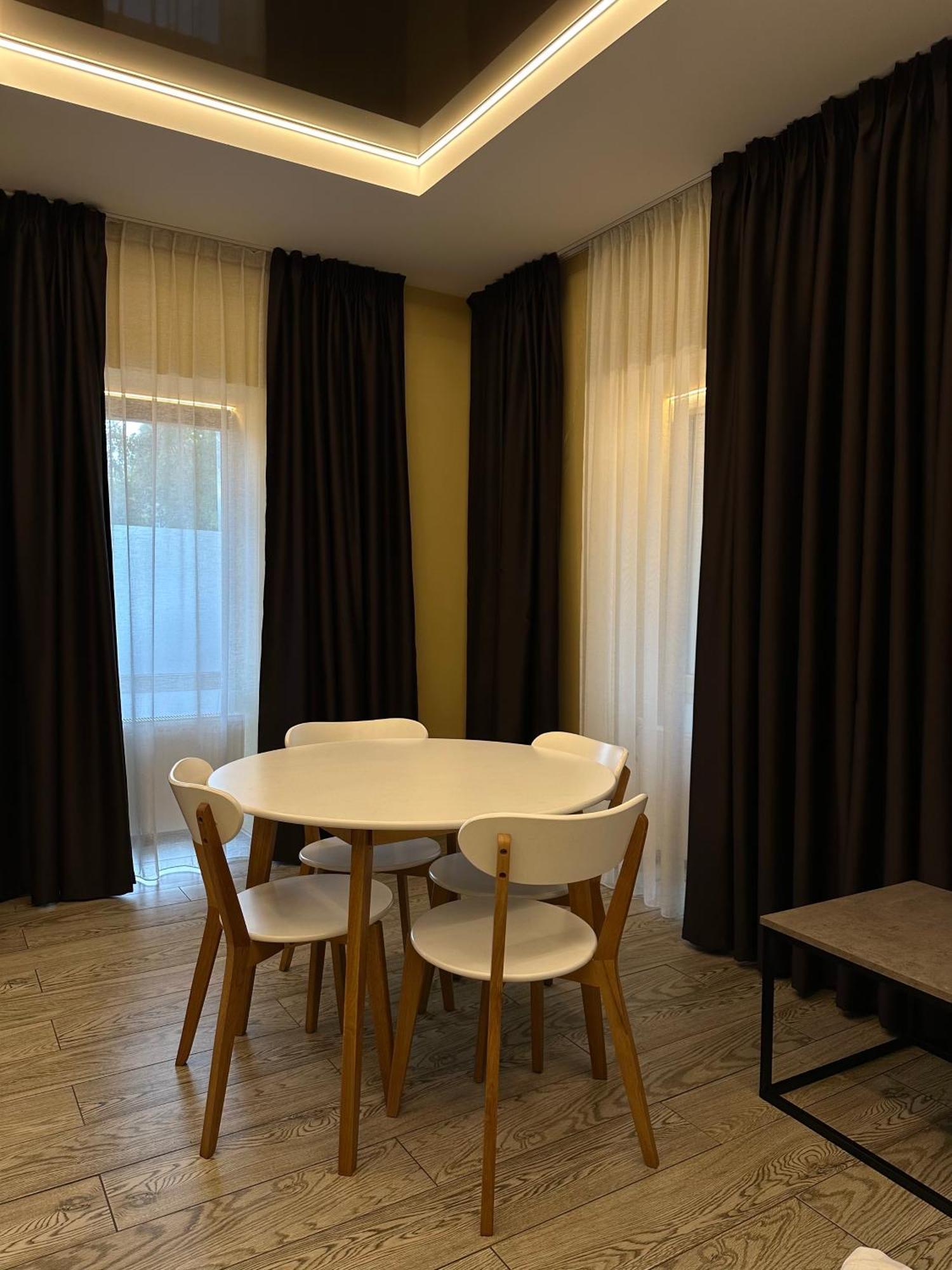 פולטבה Hotel Atmosphere מראה חיצוני תמונה