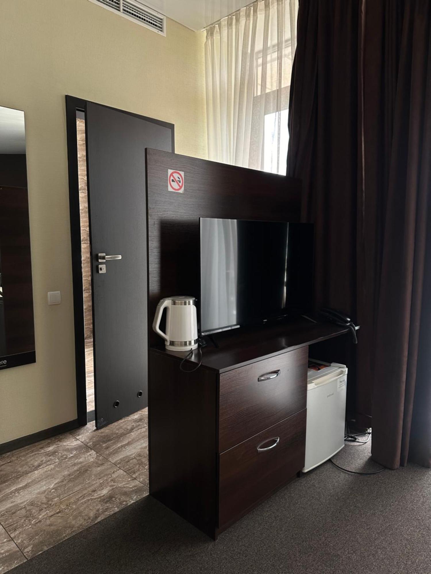פולטבה Hotel Atmosphere מראה חיצוני תמונה
