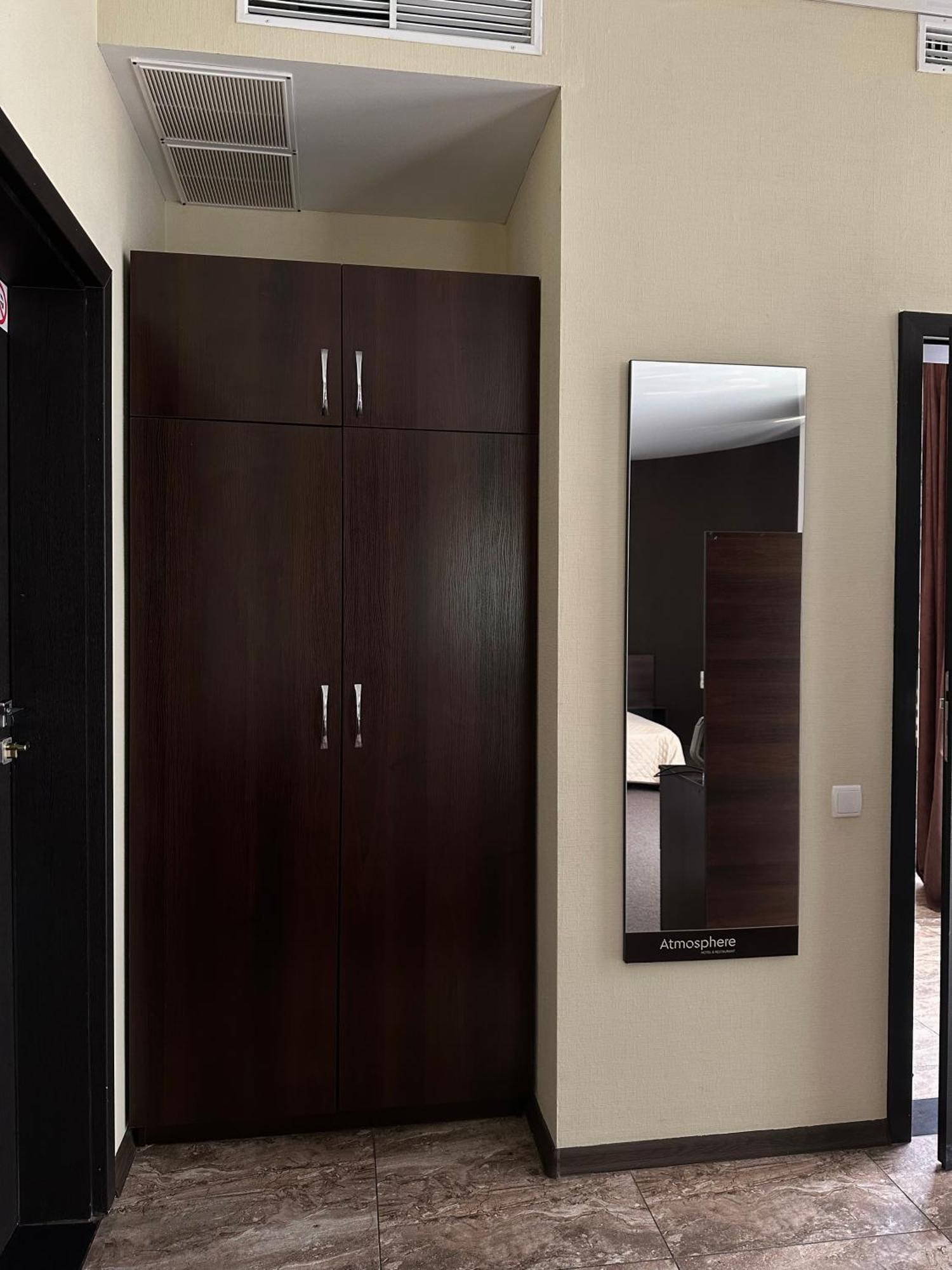 פולטבה Hotel Atmosphere מראה חיצוני תמונה